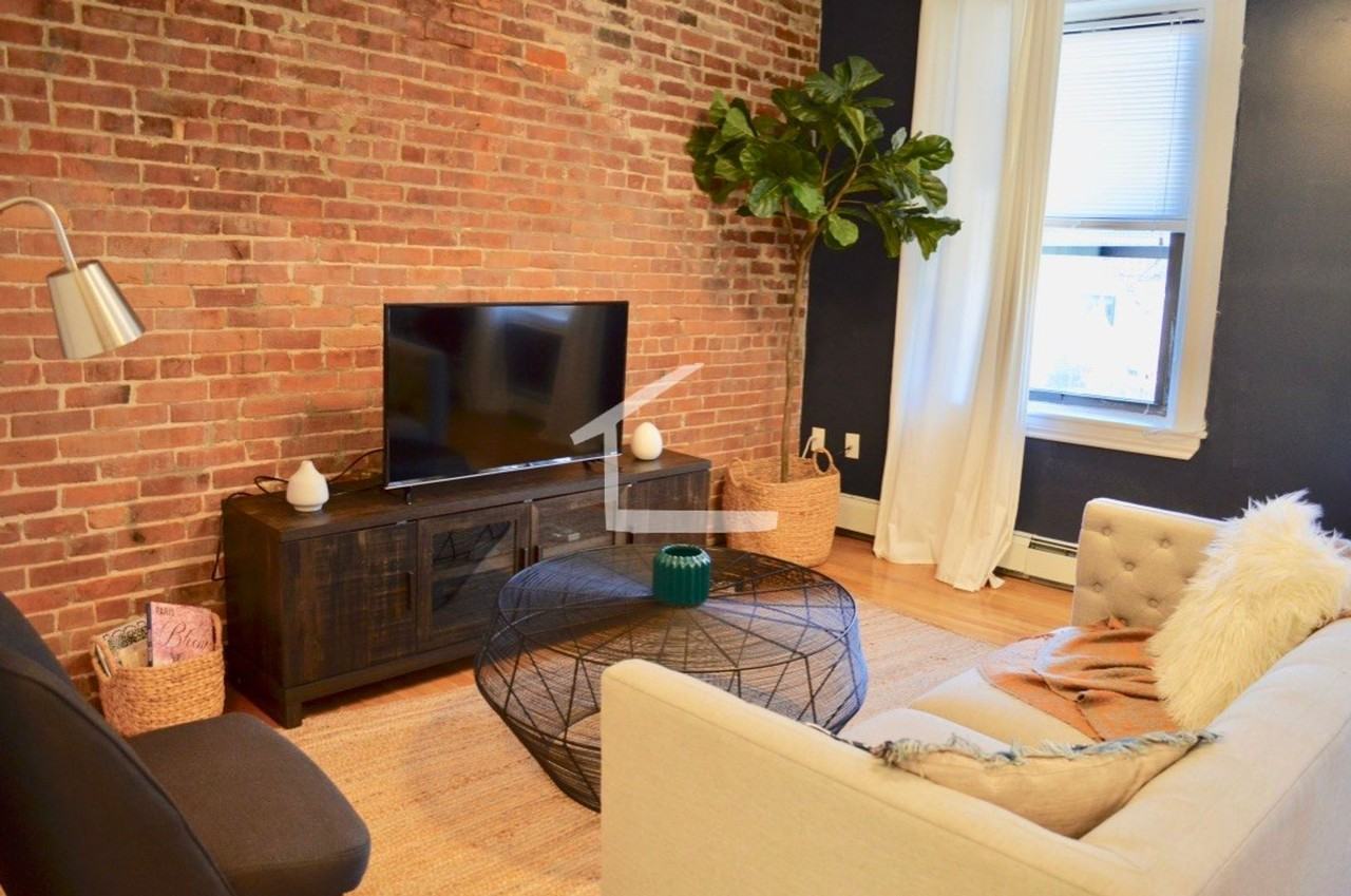 38 E Springfield St - Photo 5 of 16