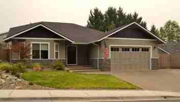 featured image of 213 Se Sand Canyon Ln