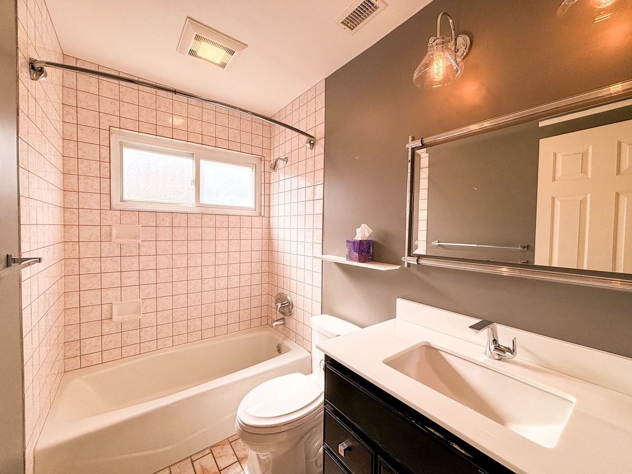 6121 Priscilla Dr - Photo 5 of 16