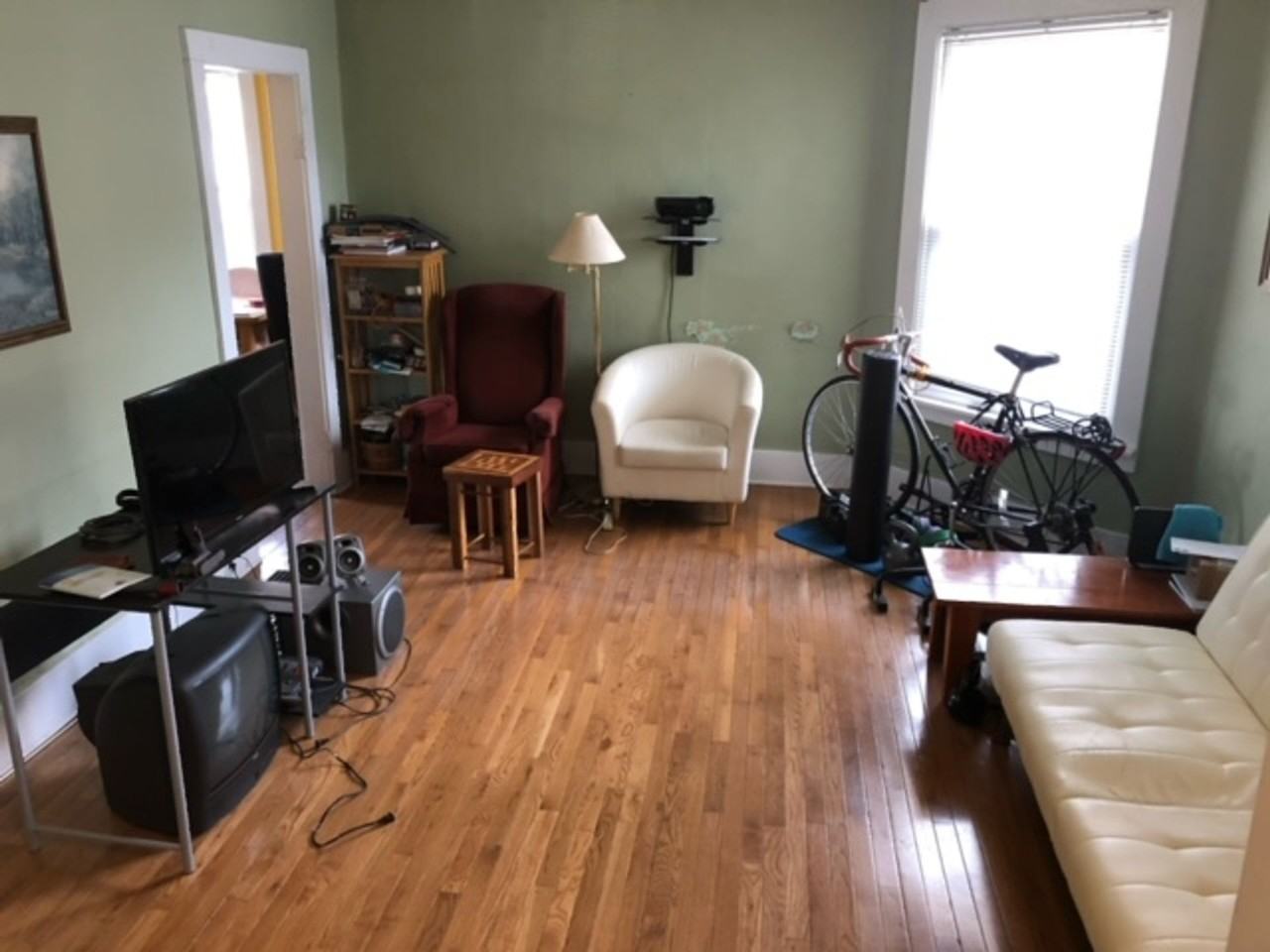 Fall Creek 1-4 Beds Available - Photo 5 of 21