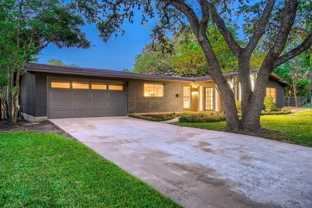 5325 Western Hills Dr - Photo 1 of 1