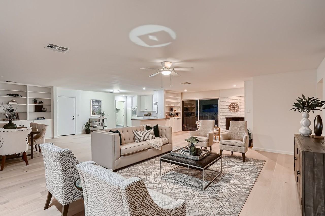 5325 Western Hills Dr - Photo 6 of 27