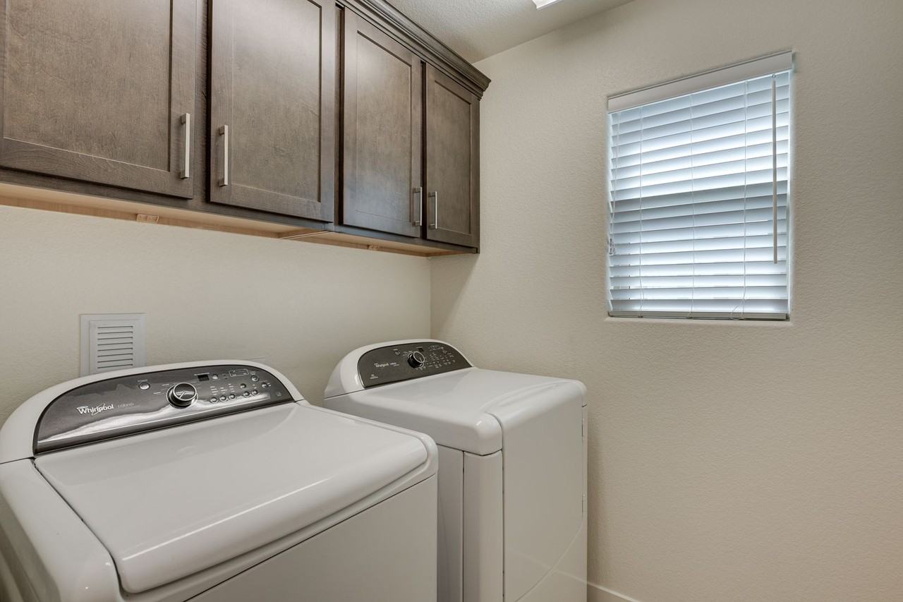 5954 Smith Valley Rd - Photo 6 of 30