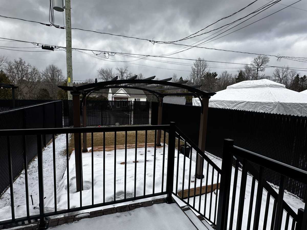 8777 Rue de l'Apothicaire - Photo 3 of 22