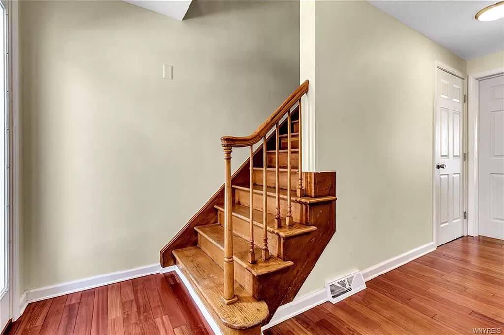 116 N Union Rd - Photo 4 of 21