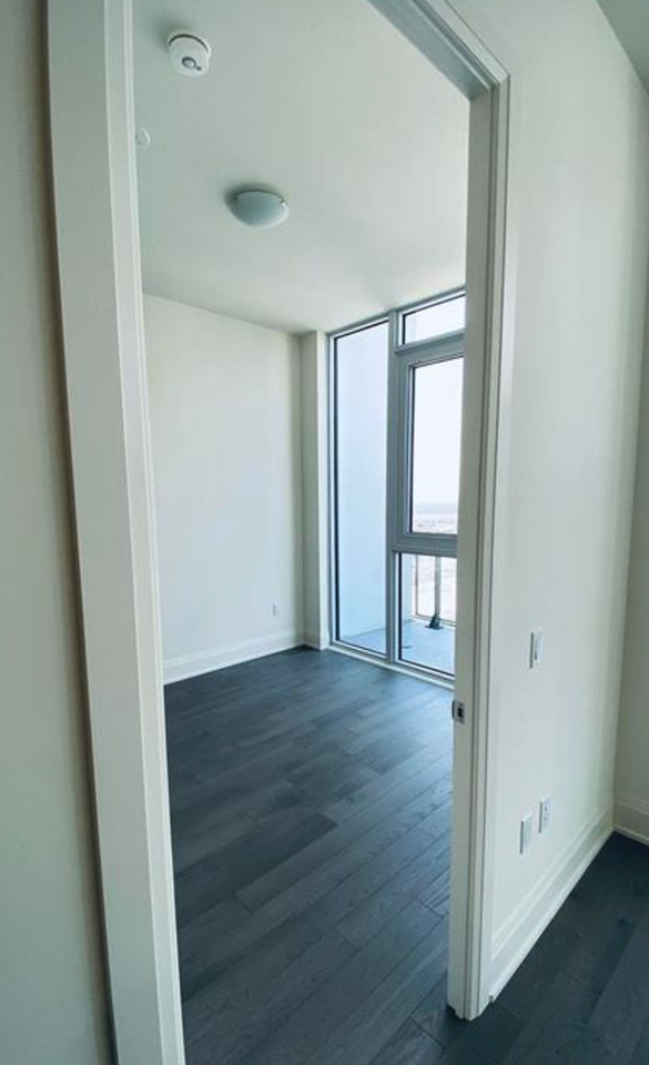 900 Jane Street #230 - Photo 3 of 5