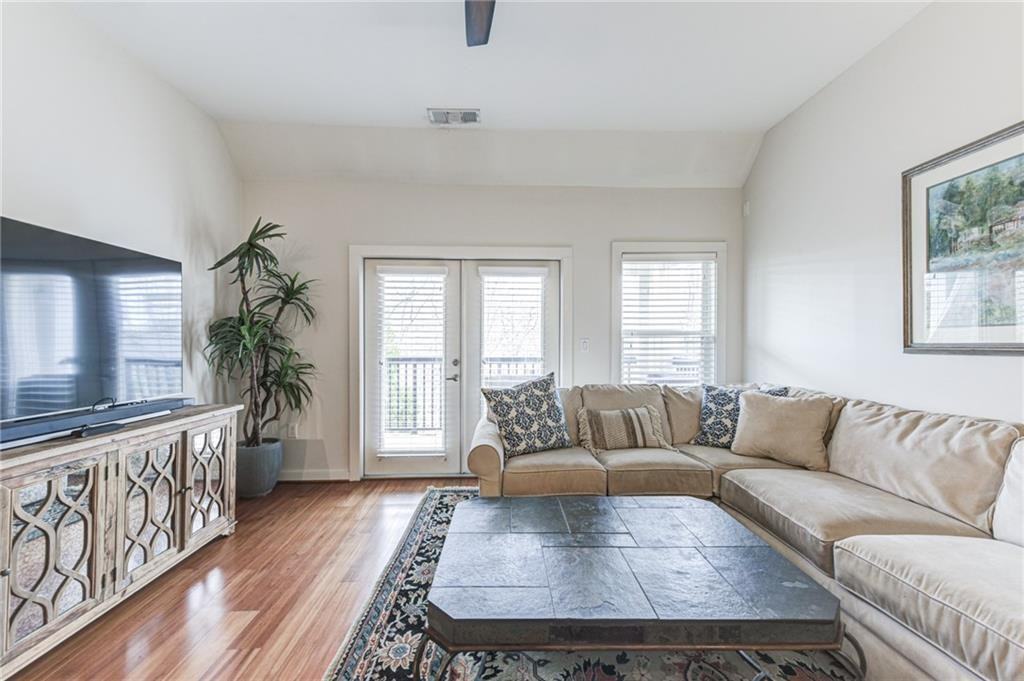 870 Inman Village Pkwy Ne #1 - Photo 4 of 22