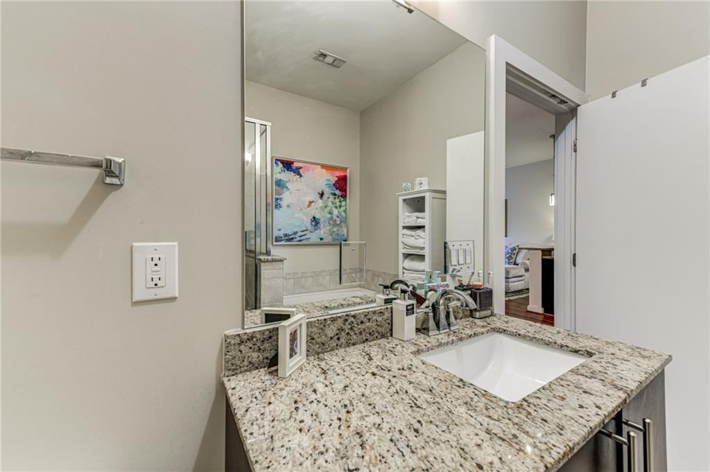 870 Inman Village Pkwy Ne #1 - Photo 3 of 22