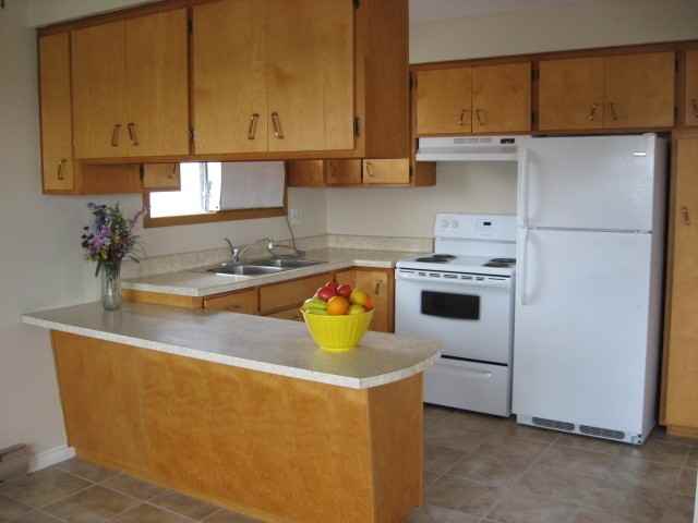 163 Hincks Street #3 - Photo 3 of 9