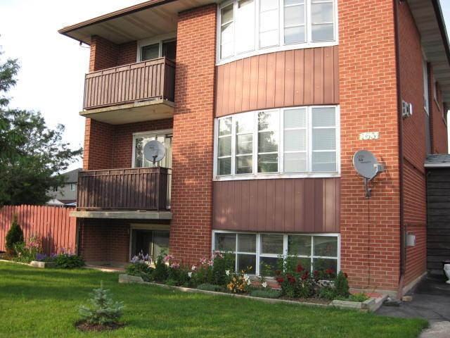 163 Hincks Street #3 - Photo 2 of 9