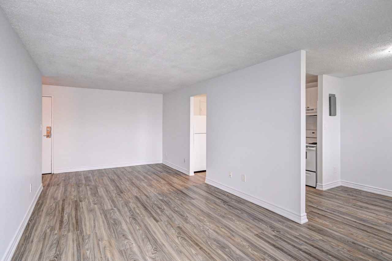 Brierdale Road Apartments - Photo 5 of 10