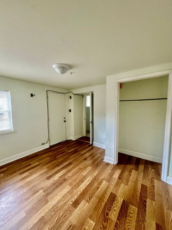 1115 E Chelten Ave. - Photo 2 of 8