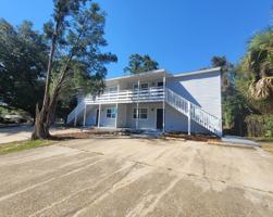 featured image of 200 E Hernandez St