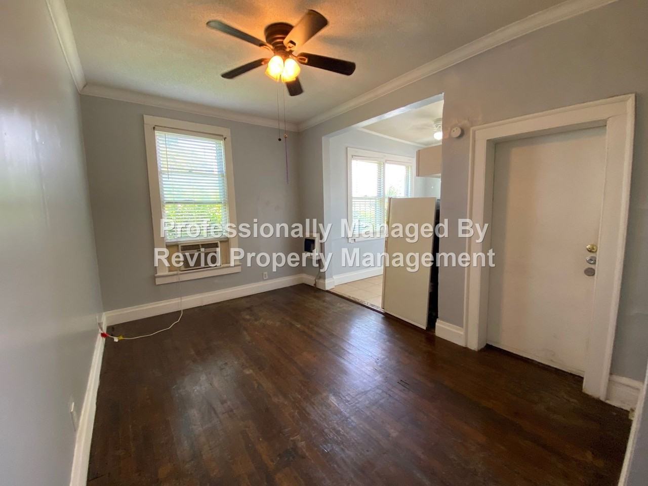 1435 Madison Ave #6 - Photo 4 of 11