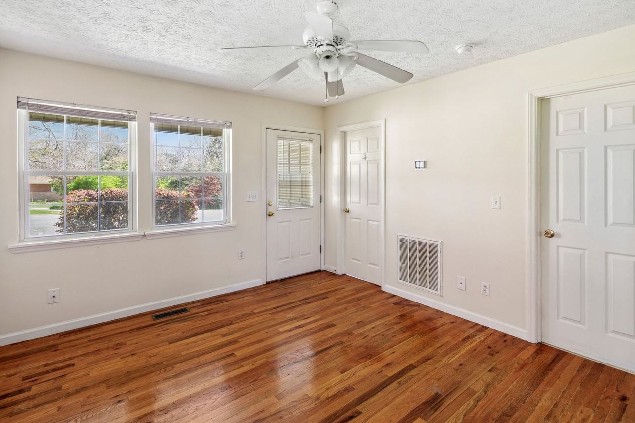 206 Gatchell Street #1 - Photo 3 of 18