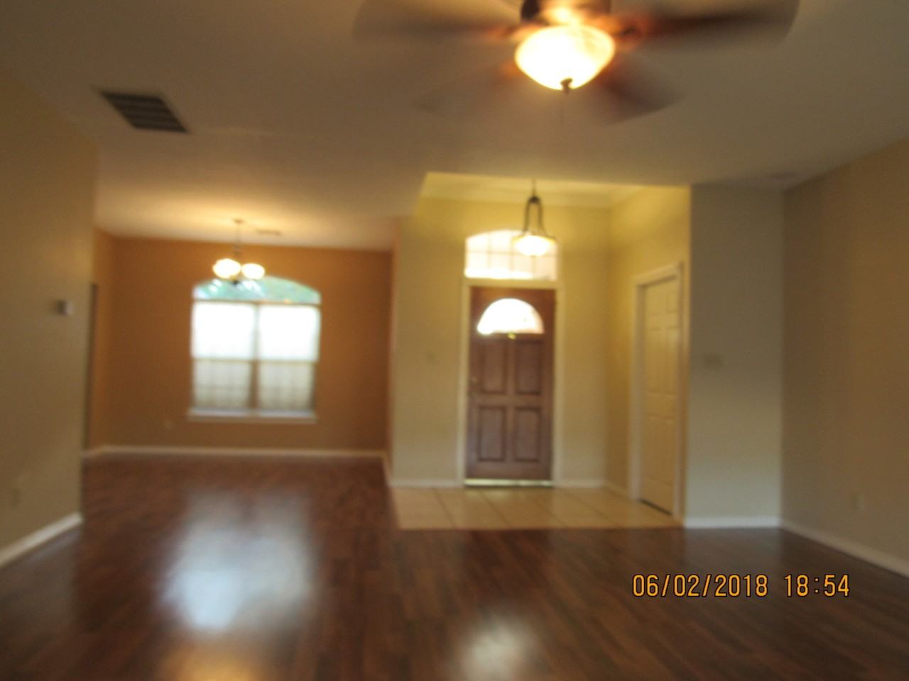 1710 Sw 68th St - Photo 3 of 24