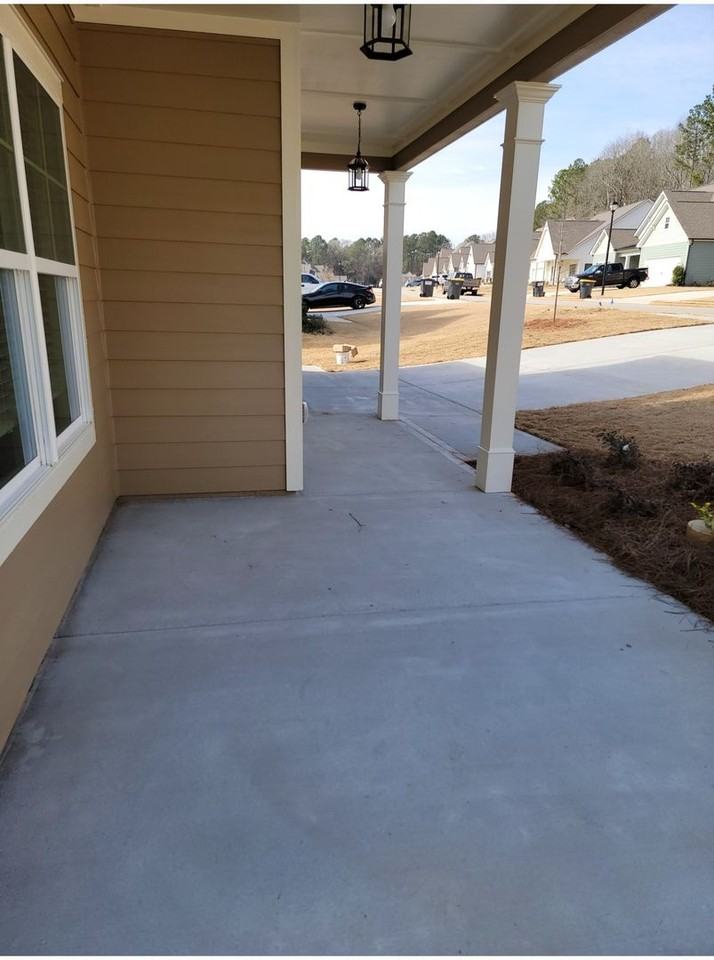 275 Southridge - Photo 6 of 37