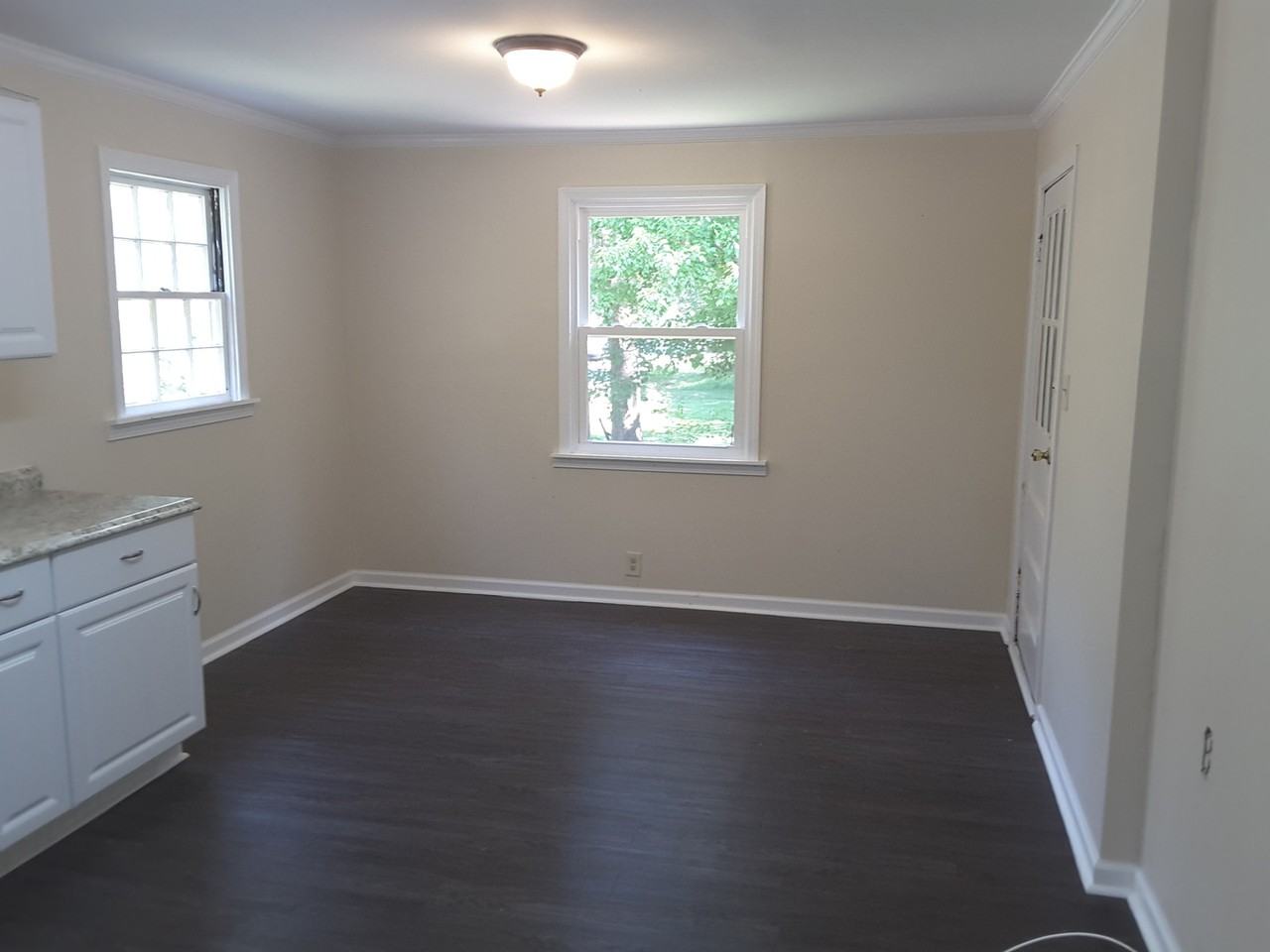 309 Duncan St - Photo 3 of 10