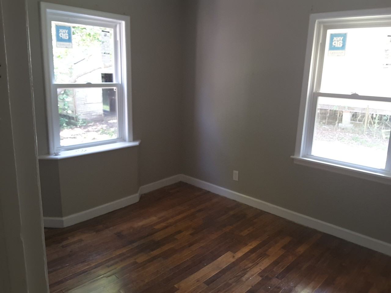 309 Duncan St - Photo 4 of 10