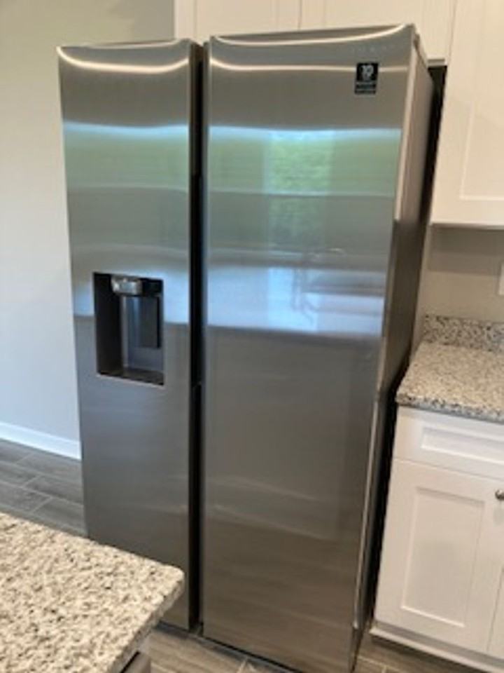 1833 Balboa Ave - Photo 4 of 31