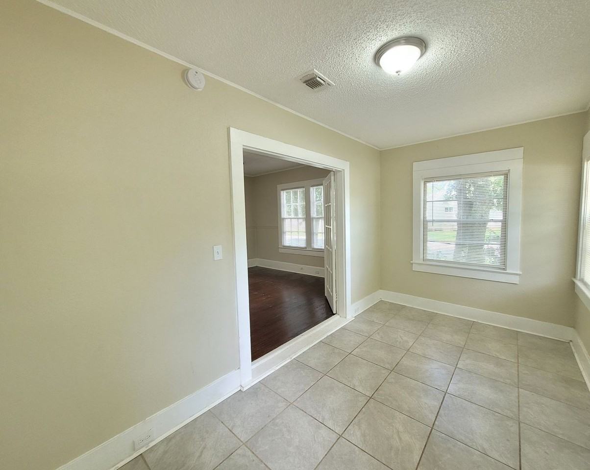 217 Brandywine Rd - Photo 6 of 18