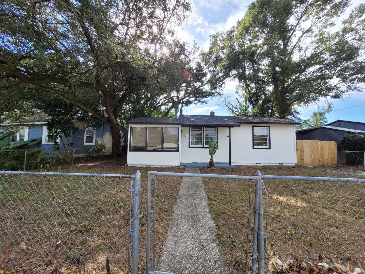 5 Elegans Ave - Photo 3 of 16