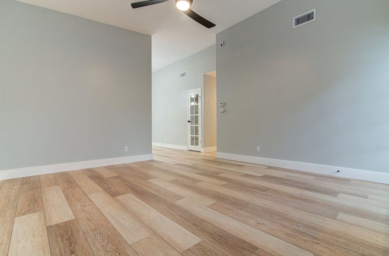 4707 Menchaca Rd - Photo 5 of 23