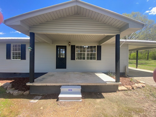 588 Alexander Rd - Photo 2 of 21