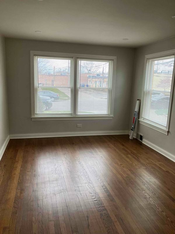 9145 La Crosse Ave #1N - Photo 2 of 3