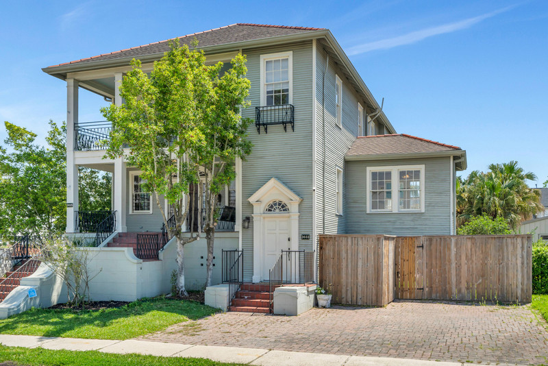 3035 Nashville Ave #3033 - Photo 2 of 19