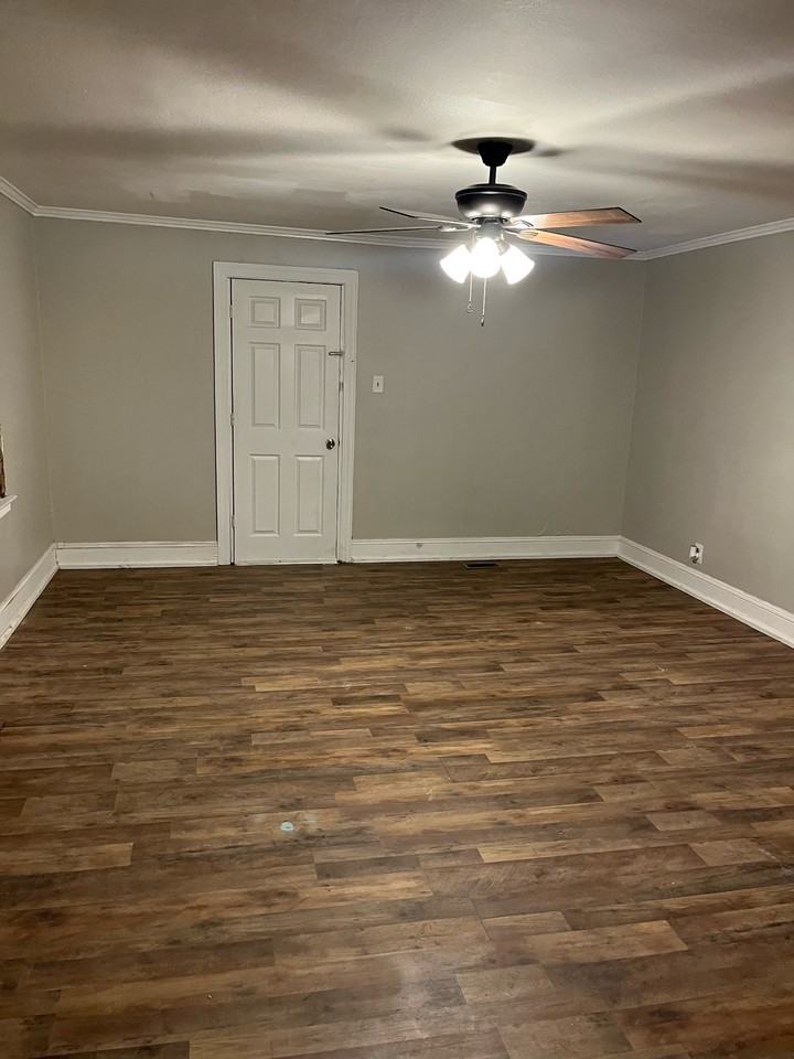 Durst Ave E #313 - Photo 2 of 4