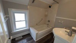 238 Cobden St Uppr - Photo 6 of 8