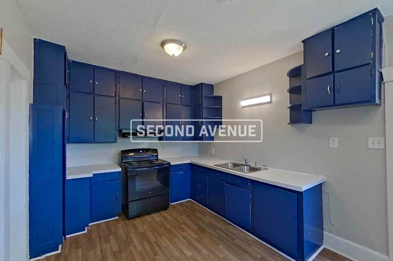 4105 Avenue Q - Photo 2 of 24