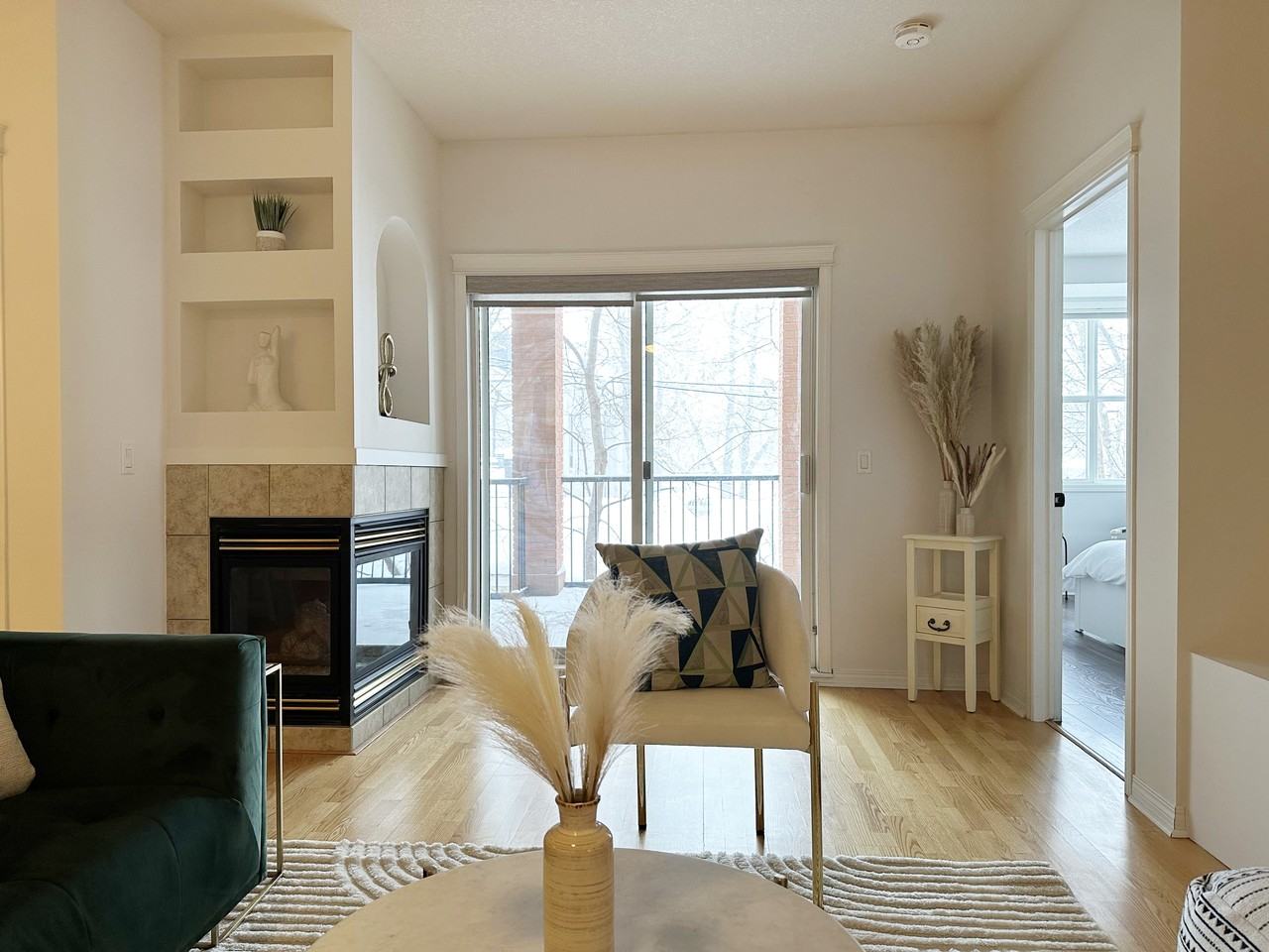 2134 Kensington Road Northwest ##- - Photo 4 of 23