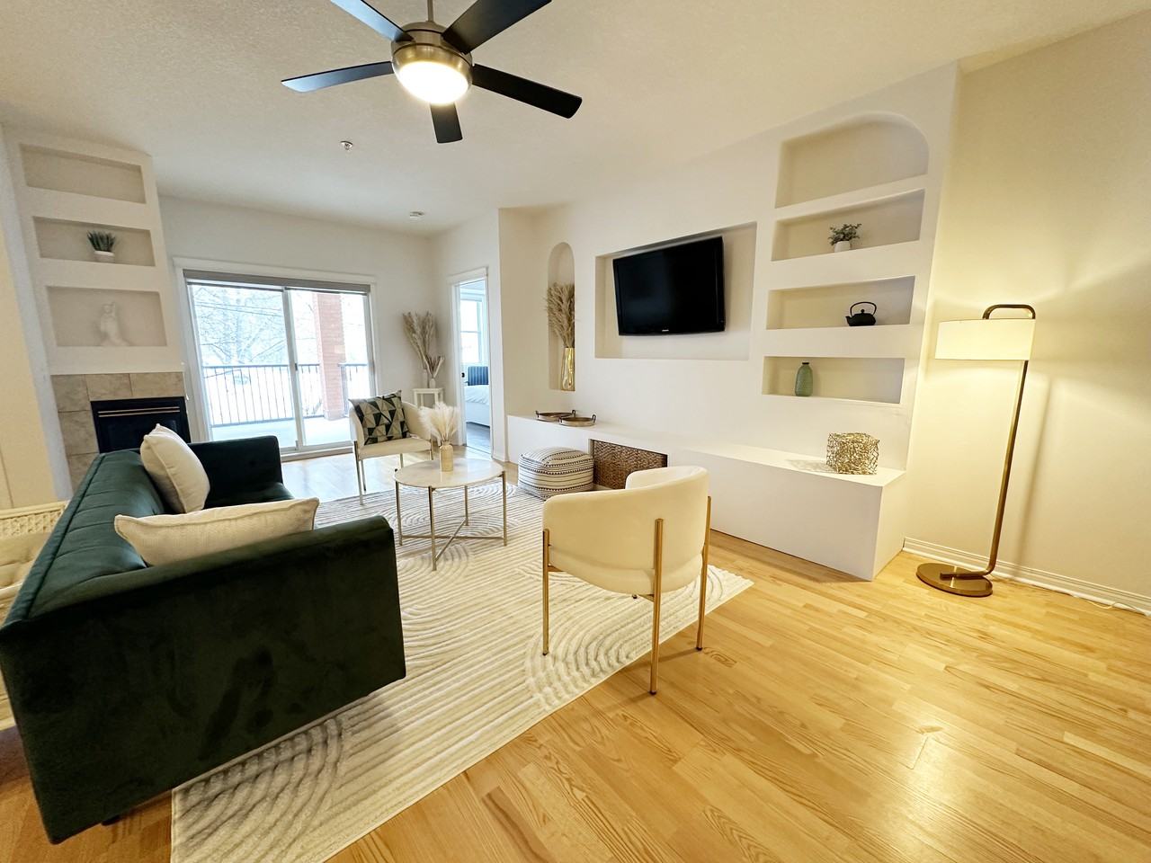 2134 Kensington Road Northwest ##- - Photo 2 of 23