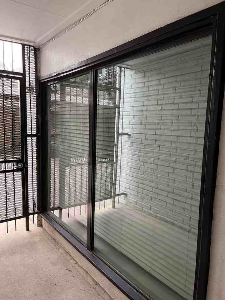 Dream Montrose - Photo 2 of 21