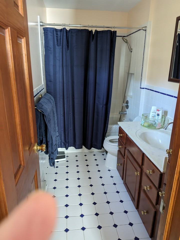 712 Reese Drive - Photo 2 of 12