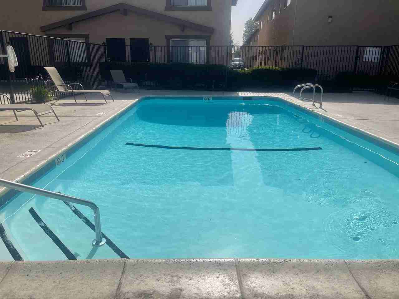 129  -  STACY PARK MANOR APARTMENTS - Photo 3 of 23