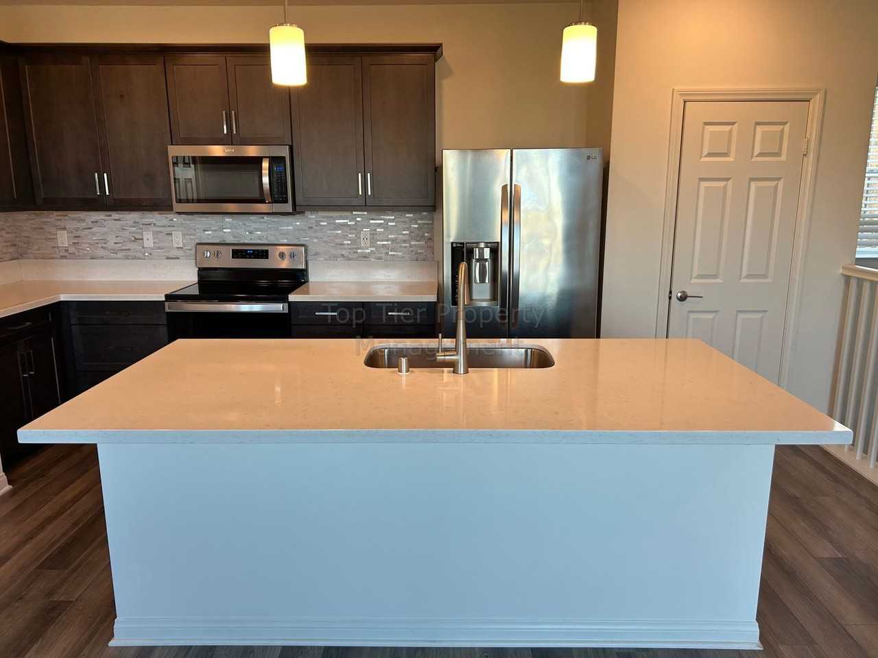 375 Fitzpatrick Rd #101 - Photo 4 of 20