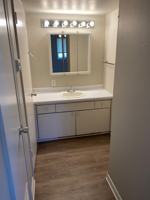 featured image of 1211 N Leverett Ave