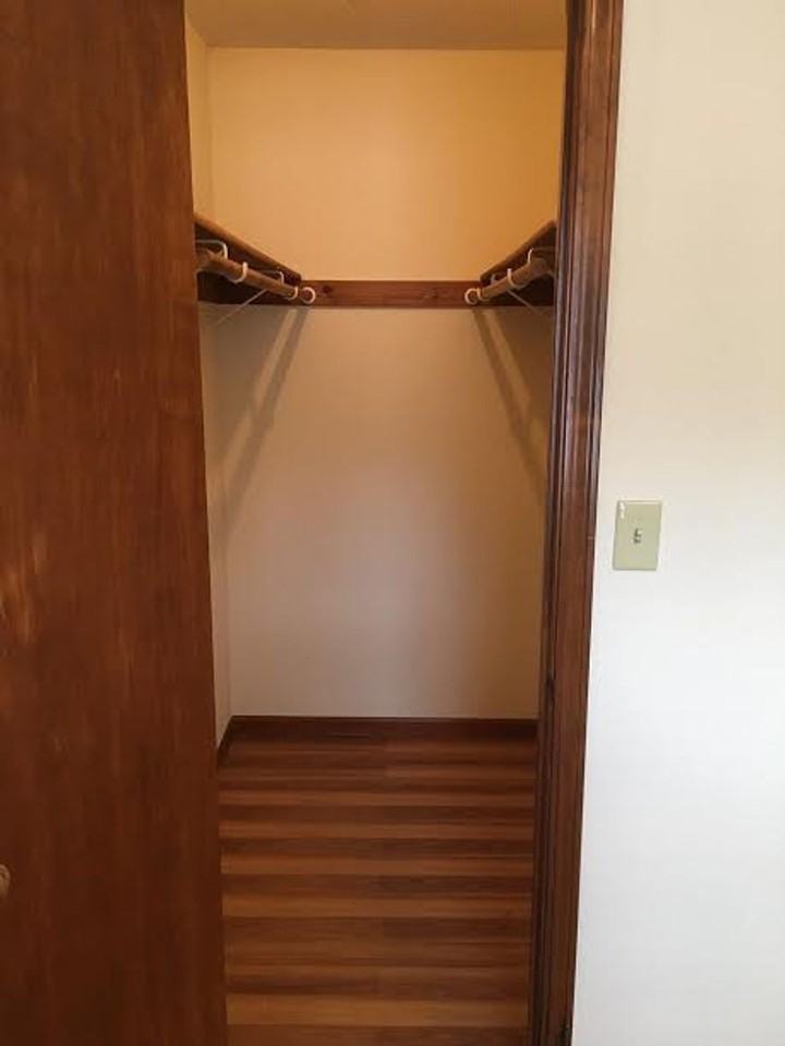 3028 Bainbridge Cir - Photo 6 of 26