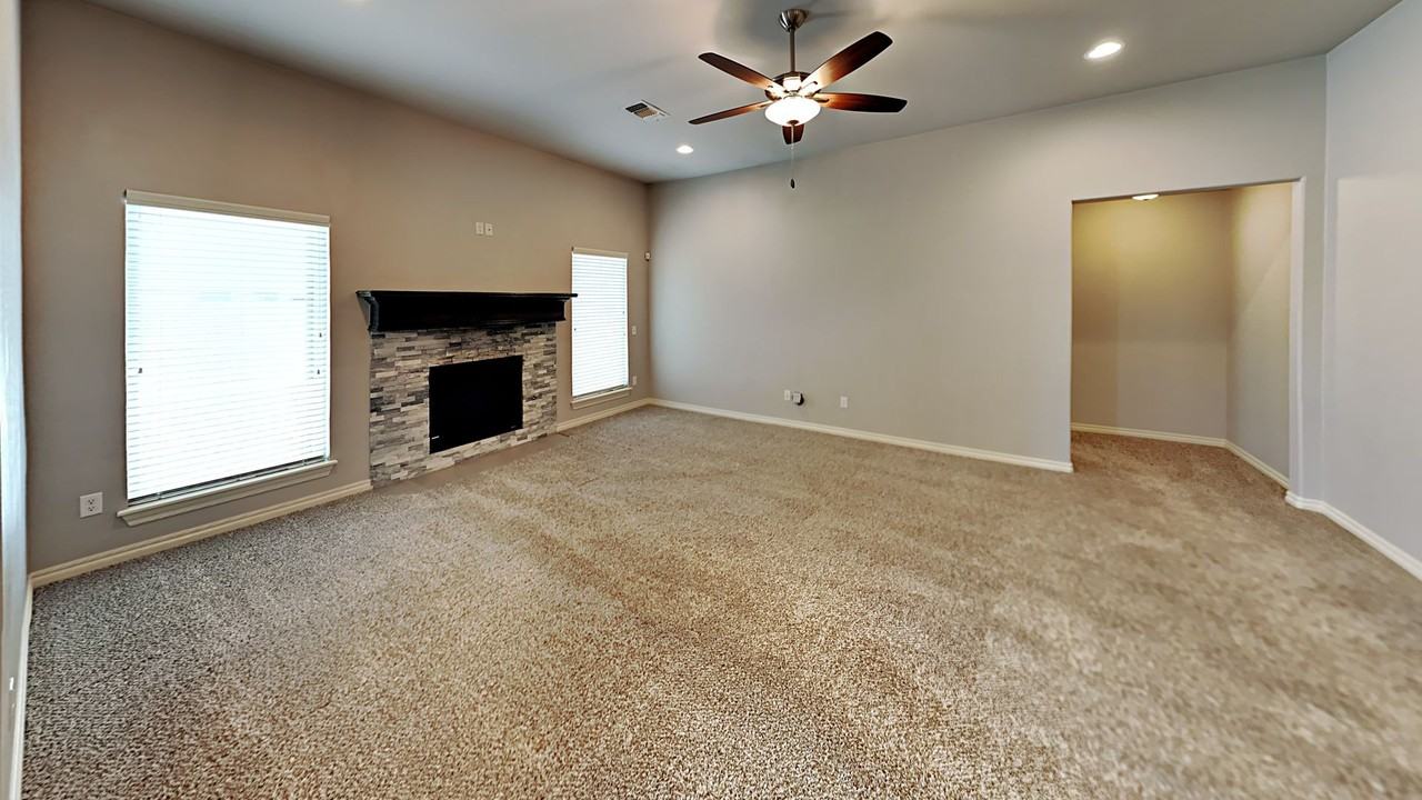 8709 Sw 66th Pl - Photo 4 of 22