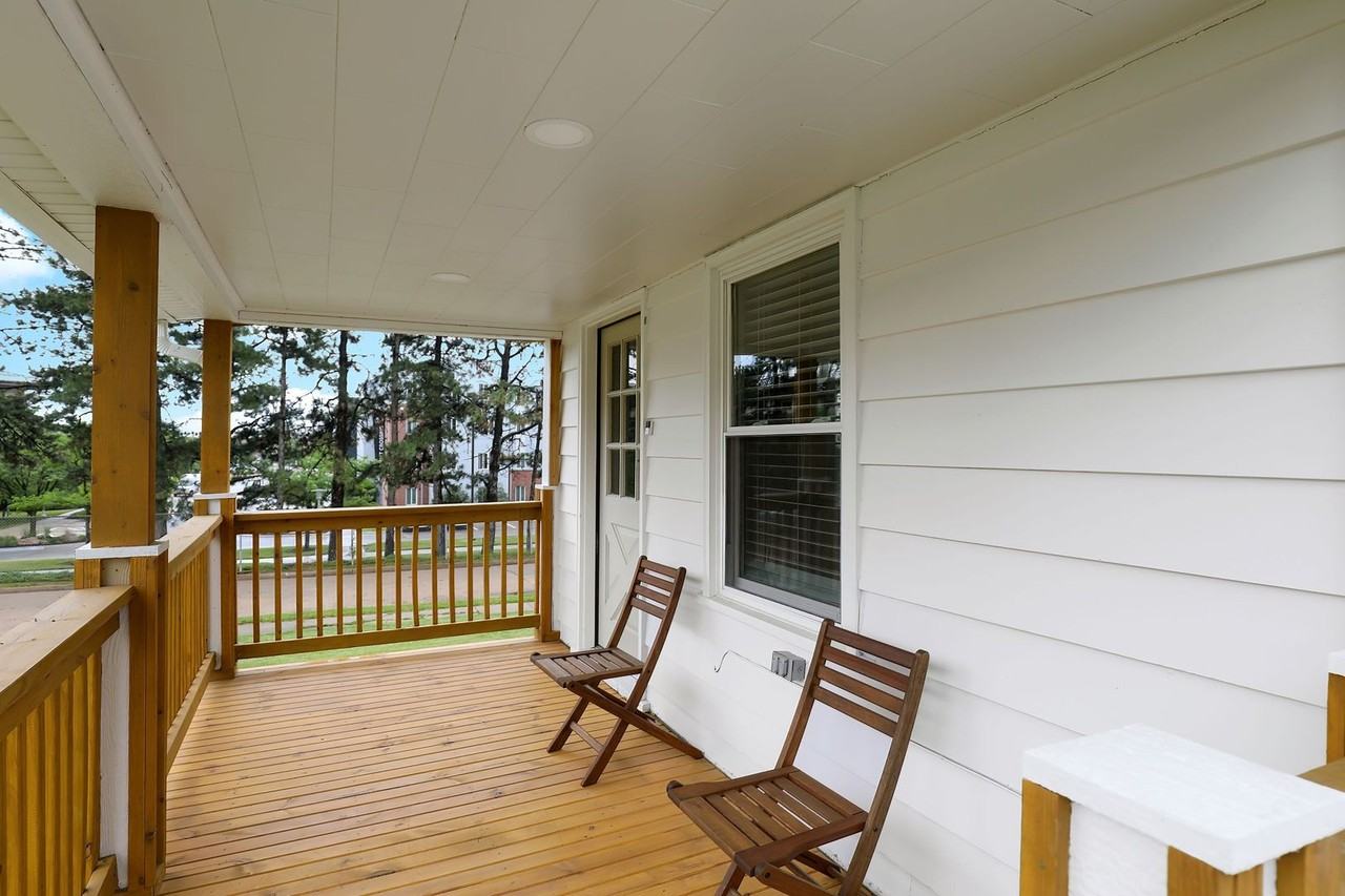 6468 Woolworth Ave - Photo 3 of 21