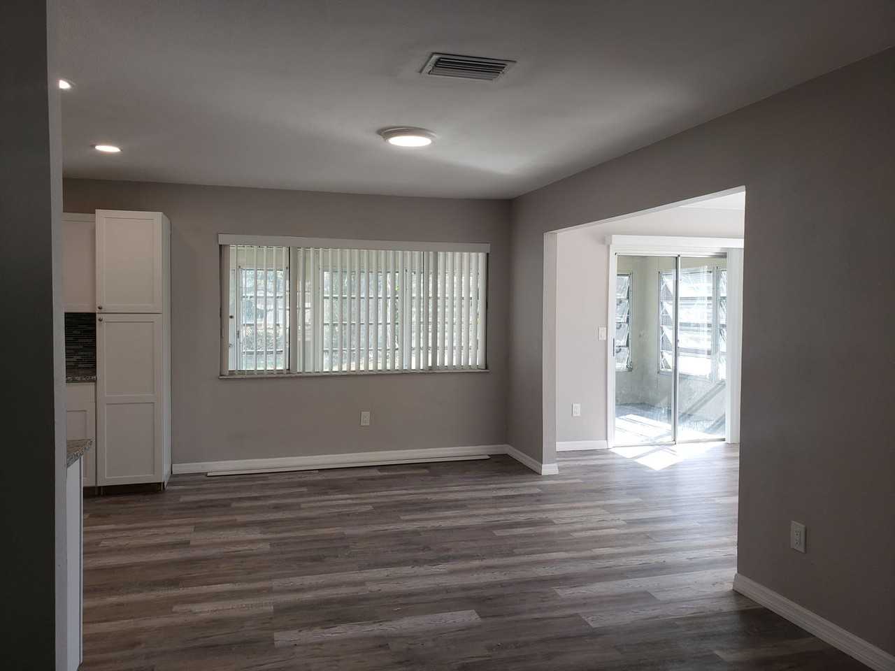 4433 Mckibben Dr - Photo 6 of 26