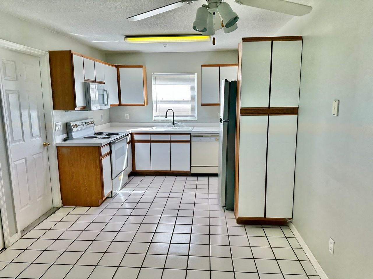 3449 Allston Ln - Photo 7 of 28