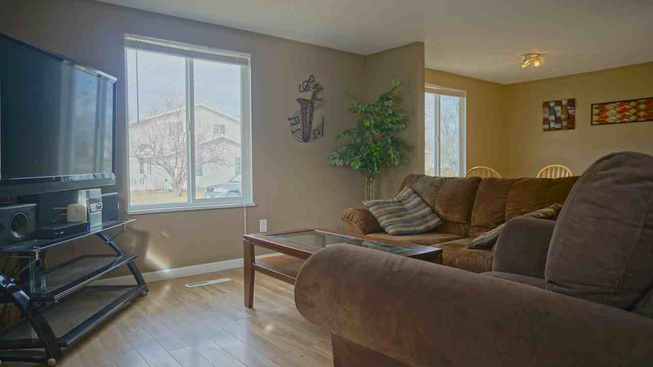9417 Lamar St - Photo 3 of 18