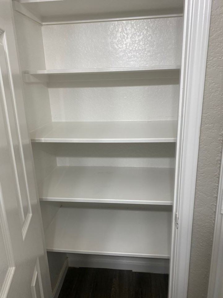 2105 Tidwell Rd - Photo 2 of 19