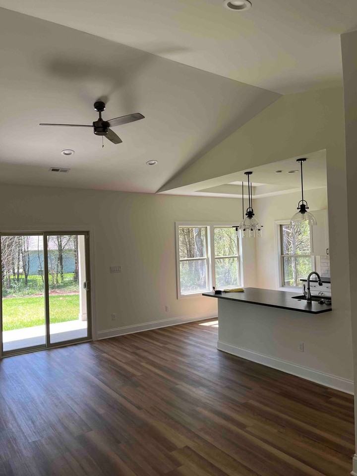 137 Tsuhdatsi Way - Photo 2 of 6