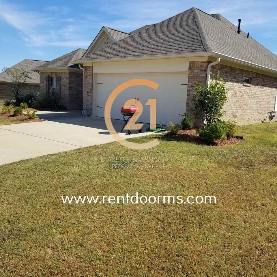 211 Buttonwood Ln - Photo 3 of 24