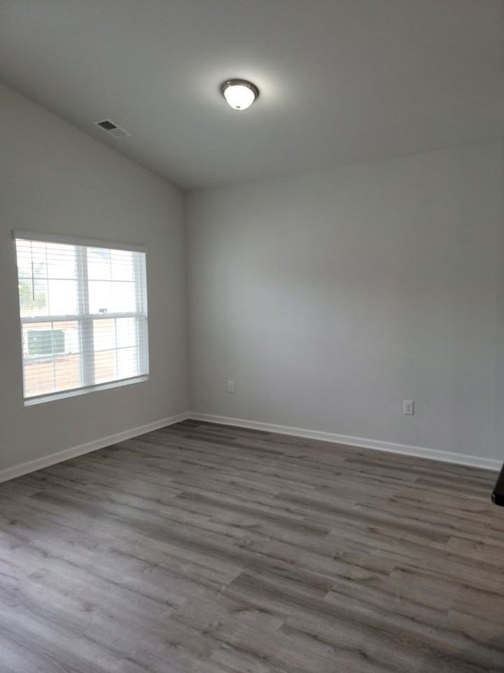 344 Angler Ct - Photo 7 of 25
